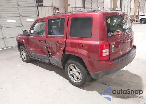 2016 Jeep Patriot Sport из США, поврежденный, VIN 1C4NJPBA5GD716638